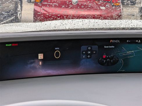 Used 2025 Lincoln Nautilus Premier image 29