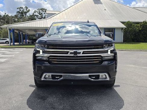 Used 2021 Chevrolet Silverado 1500 High Country w/ Technology Package AWD/4WD image 8