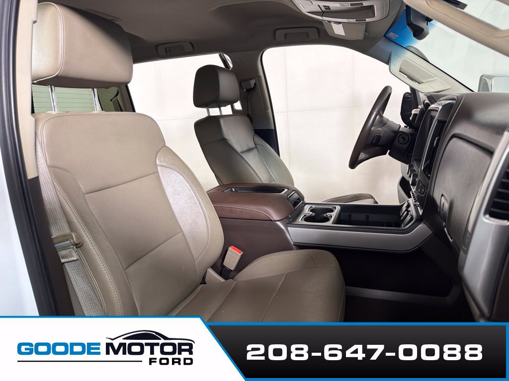 Used 2015 Chevrolet Silverado 2500 LTZ w/ Duramax Plus Package AWD/4WD image 23