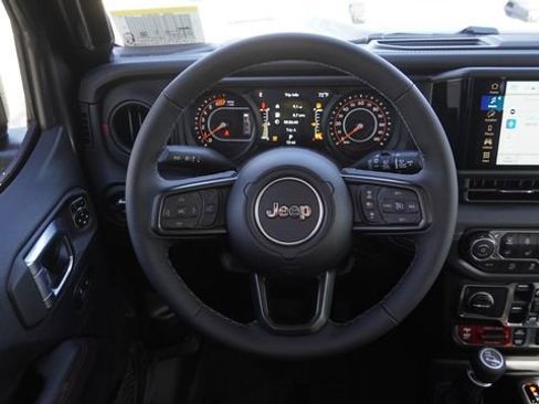 New 2026 Jeep Wrangler Unlimited Rubicon AWD/4WD image 16