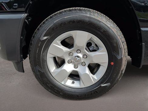 Used 2026 RAM 1500 Tradesman AWD/4WD image 11