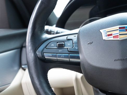 Used 2020 Cadillac CT4 Premium Luxury RWD image 24
