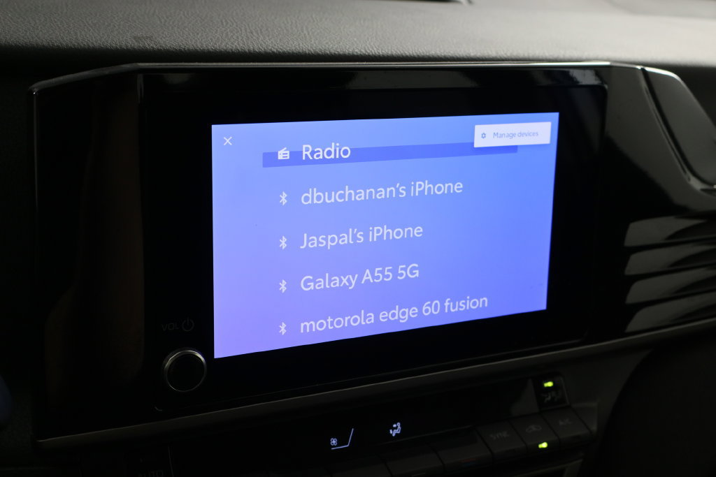Used 2025 Toyota Camry LE FWD image 28