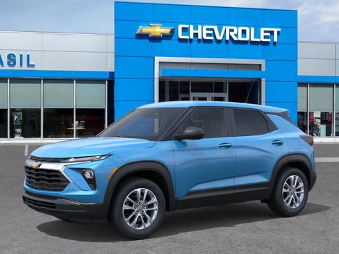 New 2026 Chevrolet TrailBlazer LS image 2