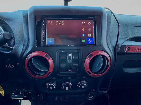 Used 2017 Jeep Wrangler Unlimited Sport w/ Quick Order Package 24S image 13