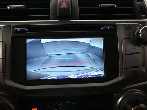 Used 2018 Toyota 4Runner SR5 Premium AWD/4WD image 18