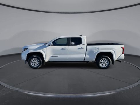 New 2026 Toyota Tacoma SR5 image 5