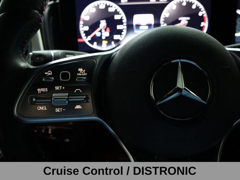 Used 2024 Mercedes-Benz G 550 image 35