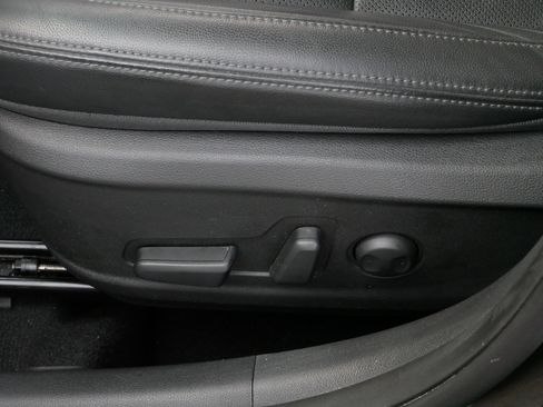 Used 2023 Hyundai Kona Limited image 20