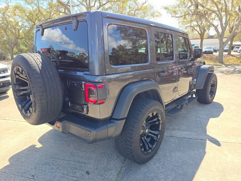 Certified 2021 Jeep Wrangler Unlimited Sport w/ Sun And Sound Package image 6