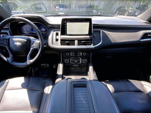 Used 2024 Chevrolet Tahoe RST w/ Luxury Package AWD/4WD image 15