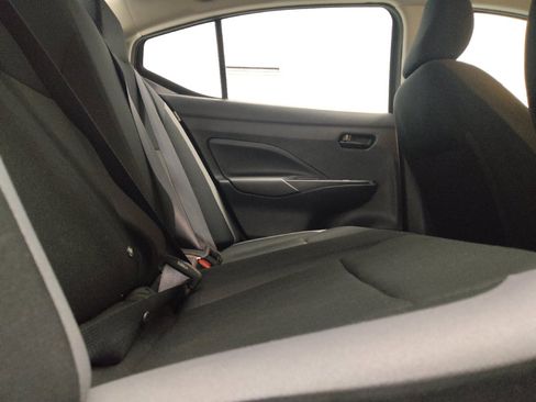 Used 2025 Nissan Versa S w/ Trunk Package FWD image 19