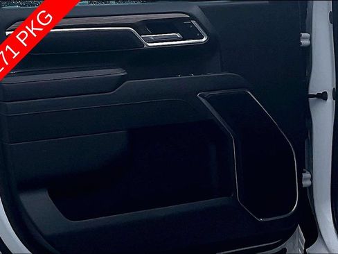 Used 2025 Chevrolet Silverado 2500 LT AWD/4WD image 23