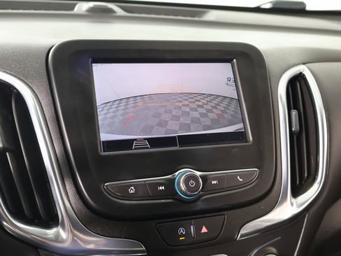 Used 2023 Chevrolet Equinox LT FWD image 6