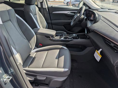 New 2026 Buick Envision Sport Touring image 7