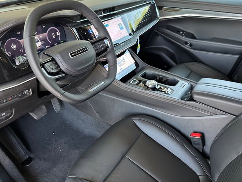 New 2025 Jeep Wagoneer S Limited image 9
