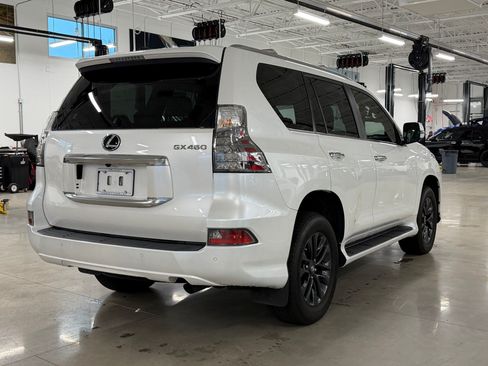 Used 2023 Lexus GX 460 Premium AWD/4WD image 9