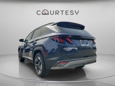 New 2026 Hyundai Tucson SEL image 2