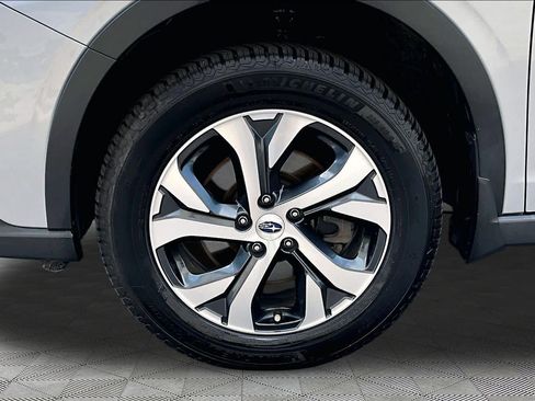 Used 2022 Subaru Outback Limited AWD/4WD image 11