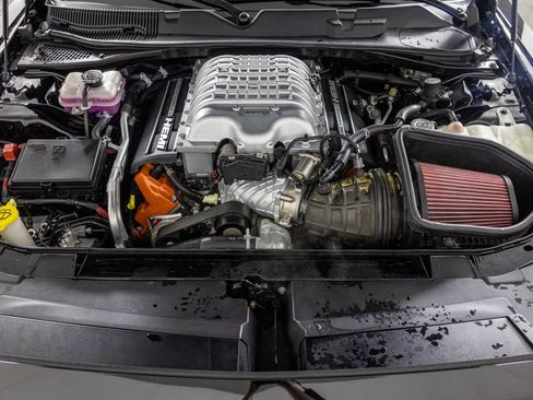 Used 2019 Dodge Challenger SRT Hellcat w/ Laguna Leather Package image 36