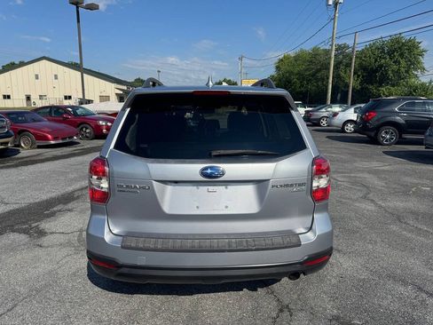 Used 2016 Subaru Forester 2.5i Limited AWD/4WD image 5