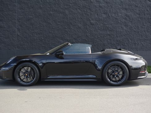 Used 2026 Porsche 911 GTS image 2