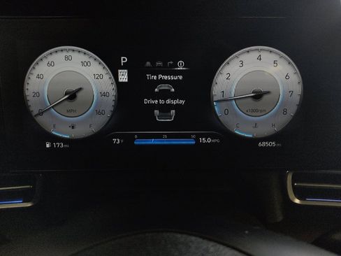 Used 2024 Hyundai Elantra SEL FWD image 23