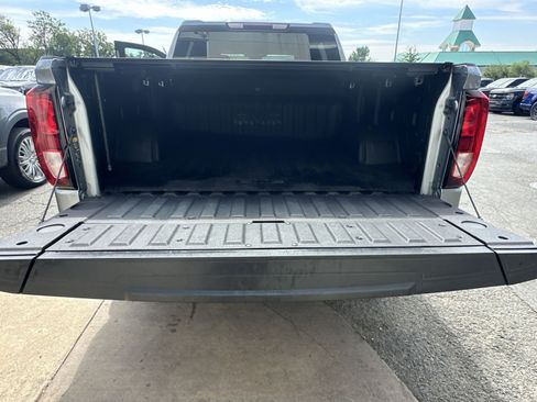 Used 2024 GMC Sierra 1500 Elevation AWD/4WD image 32
