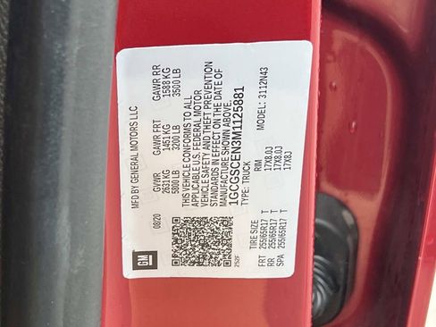 Used 2021 Chevrolet Colorado LT image 33