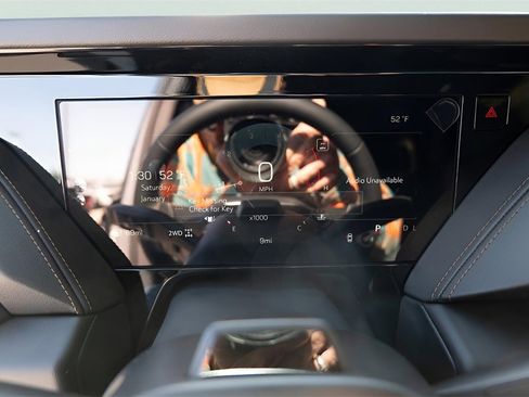 New 2026 GMC Yukon AT4 image 14