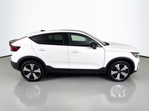 Used 2023 Volvo C40 P8 Recharge Plus image 8