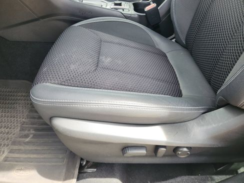 Used 2020 Subaru Forester Premium AWD/4WD image 29