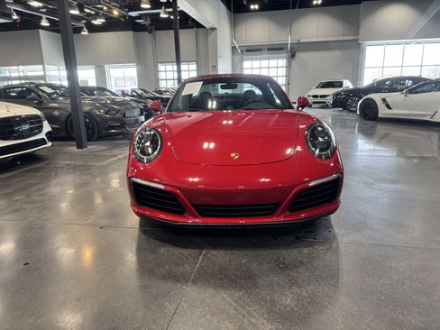 Used 2019 Porsche 911 Targa 4S image 24