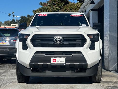 Certified 2025 Toyota Tacoma SR image 9