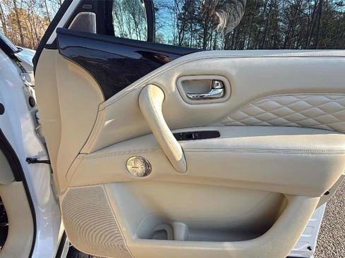 Used 2021 INFINITI QX80 Sensory w/ All-Season Package image 24