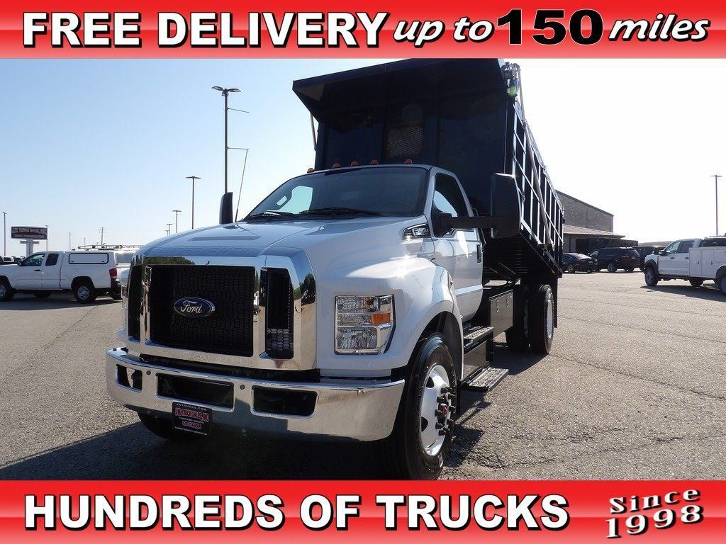 Used 2025 Ford F650 2WD Regular Cab Super Duty image 1
