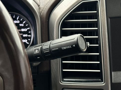 Used 2019 Ford F350 Limited image 21