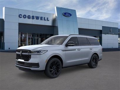 New 2025 Lincoln Navigator Reserve w/ Jet Appearance Package