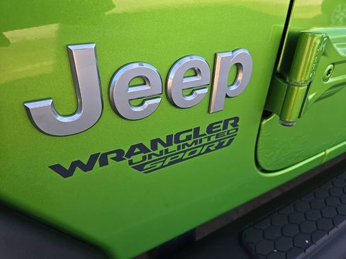 Used 2020 Jeep Wrangler Unlimited Sport S image 20