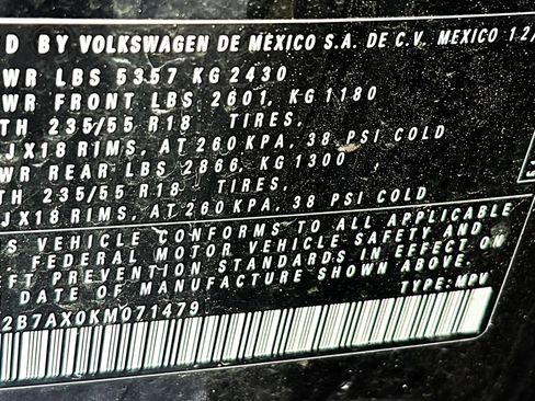 Used 2019 Volkswagen Tiguan SEL AWD/4WD image 14