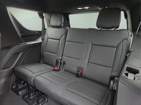 Used 2025 GMC Yukon Denali image 10