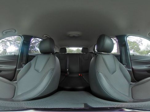 Used 2025 Buick Encore GX Preferred FWD image 36