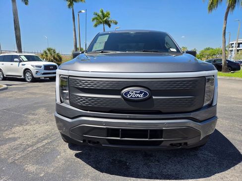 Used 2025 Ford F150 Lightning Flash image 12