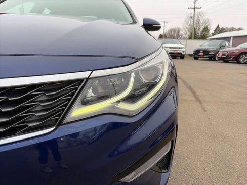 Used 2020 Kia Optima LX FWD image 17