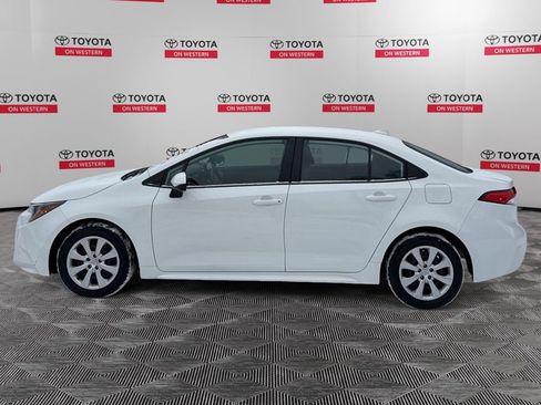 Certified 2024 Toyota Corolla LE image 2