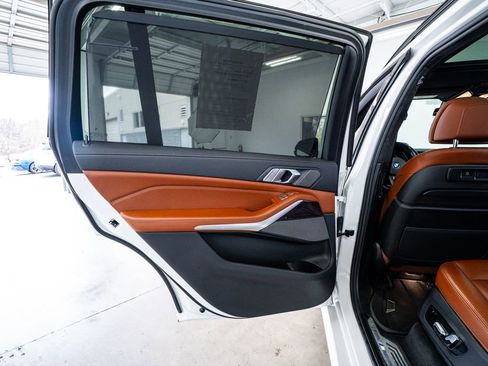 Used 2021 BMW X7 M50i w/ Executive Package image 54