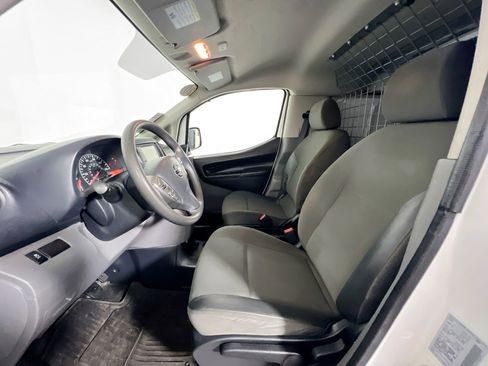 Used 2020 Nissan NV200 S FWD image 13