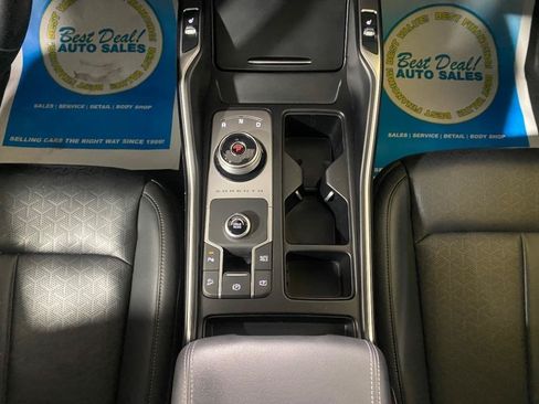 Used 2021 Kia Sorento EX FWD image 16