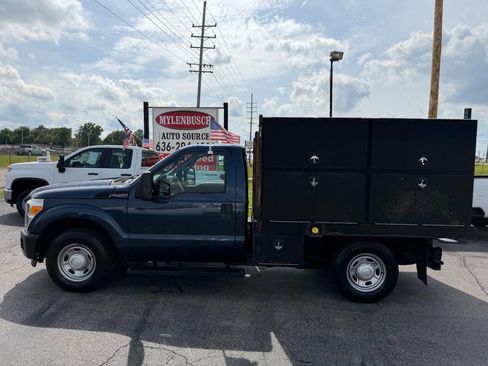 Used 2016 Ford F250 XL RWD image 1