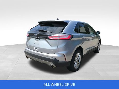 Used 2024 Ford Edge Titanium AWD/4WD image 2